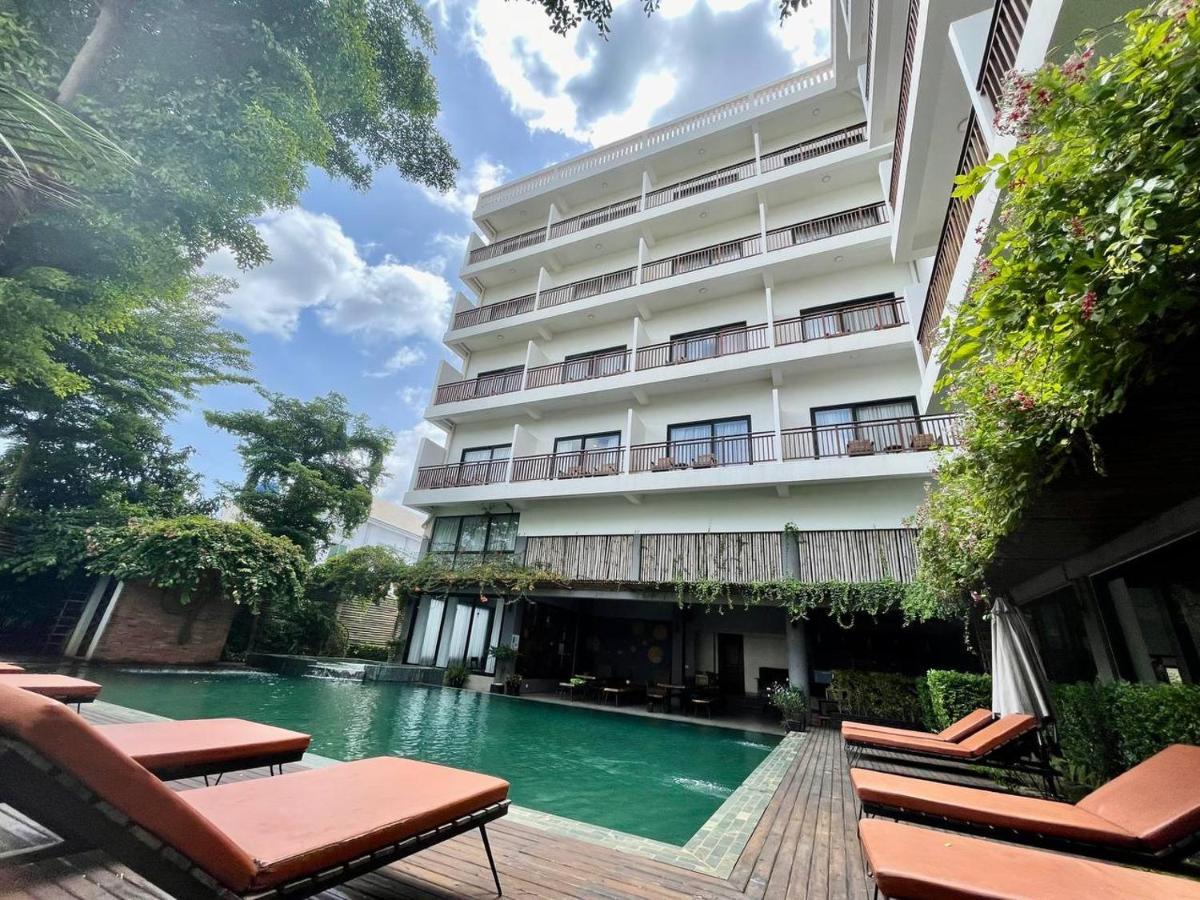 Daco Hotel Сием Реап Екстериор снимка